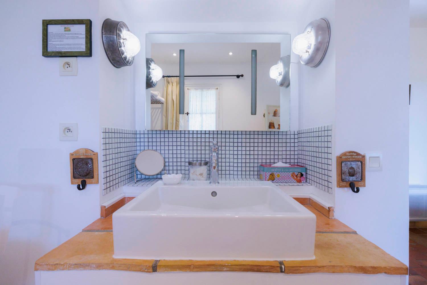 Hotel Du Clos Le Rouret Ngoại thất bức ảnh