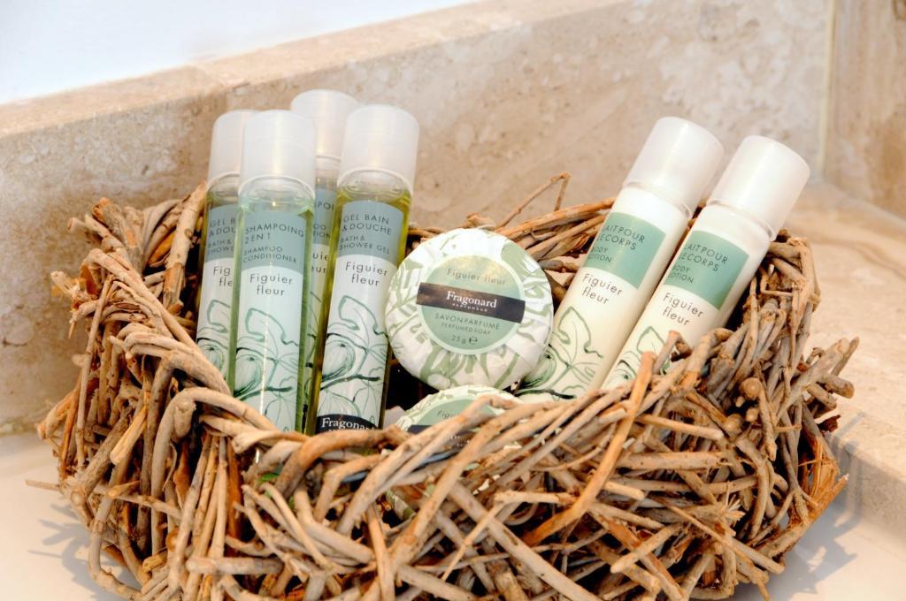 Hotel Du Clos Le Rouret Ngoại thất bức ảnh